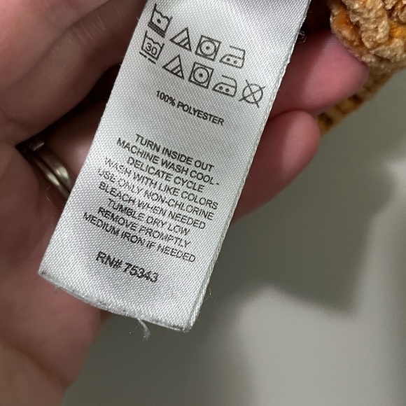 Tommy Bahama Soft Knit Long Sleeve Crewneck Sweater Kids - Picture 8 of 10